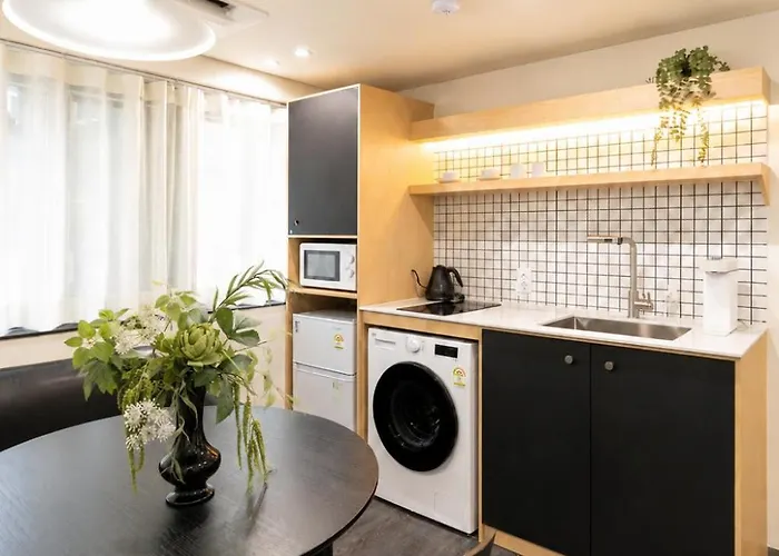Nook Jongno Full-floor 2-bedroom Near Gwangjang Market Seul